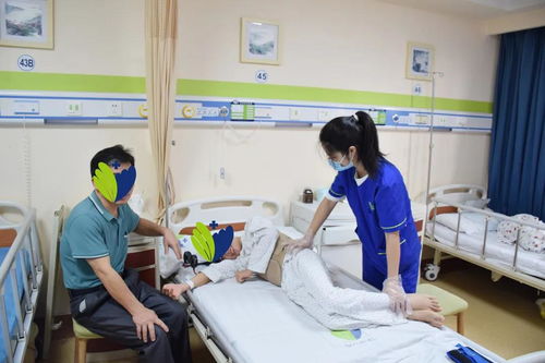 暨南大學崇愛醫院舉辦“認識物理治療，專注精準康復”慶祝活動暨先進康復設備展示